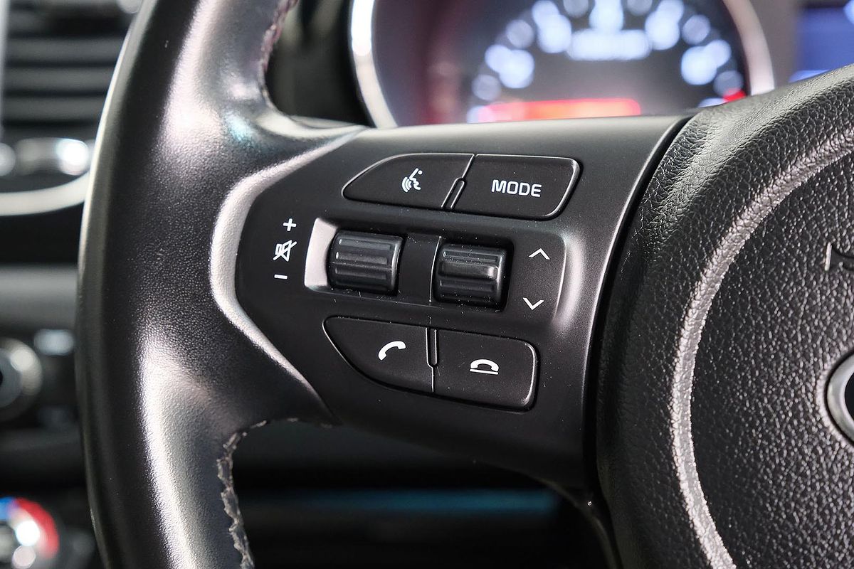 2019 Kia Carnival SLi YP