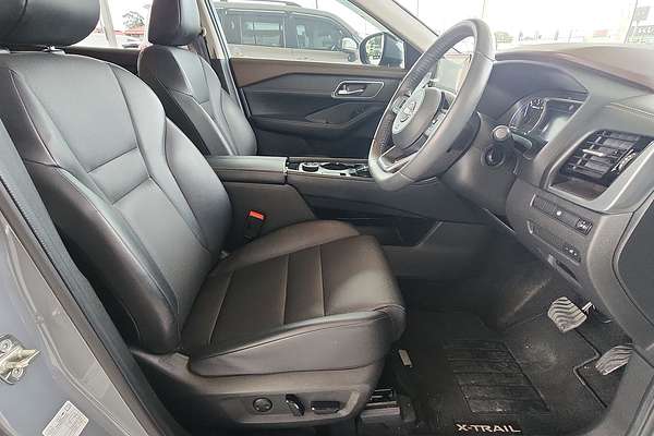 2023 Nissan X-TRAIL ST-L e-POWER T33