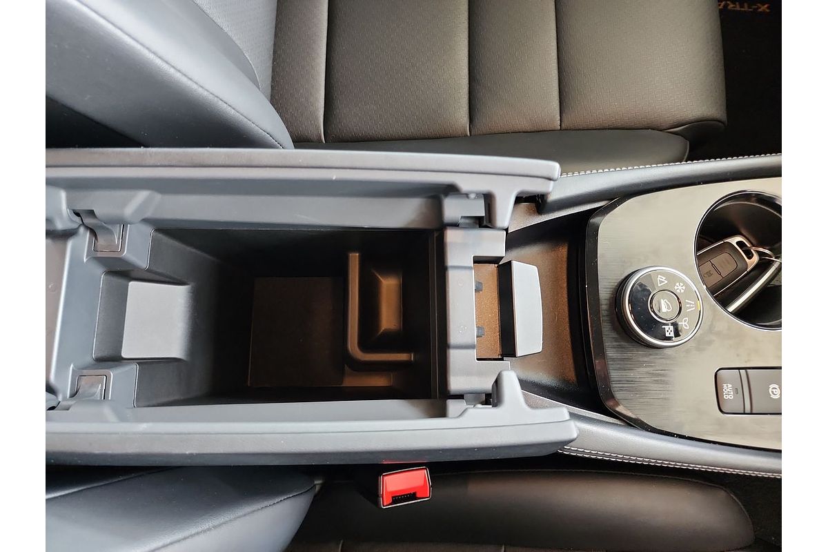 2023 Nissan X-TRAIL ST-L e-POWER T33