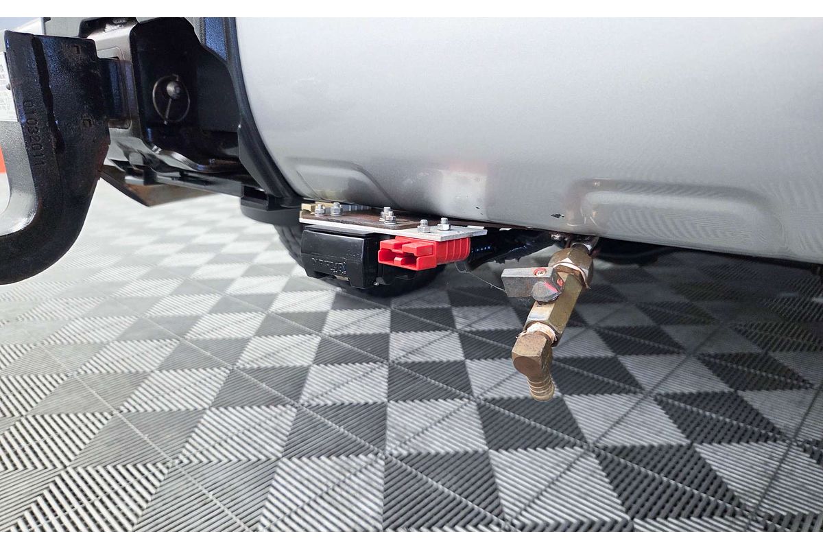 2011 Toyota Landcruiser GXL VDJ200R