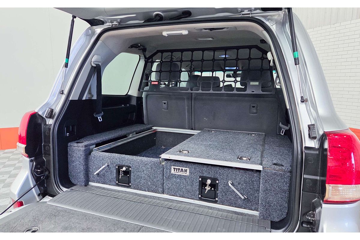 2011 Toyota Landcruiser GXL VDJ200R