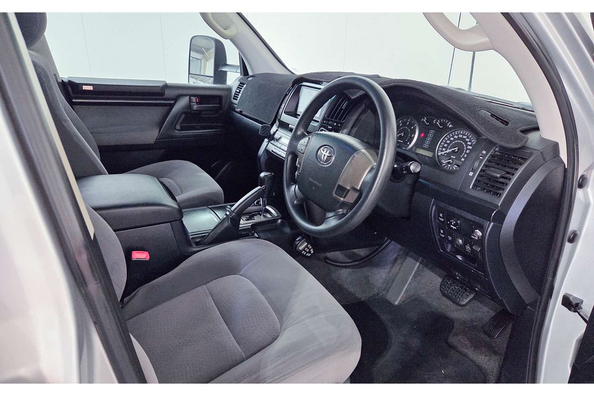 2011 Toyota Landcruiser GXL VDJ200R