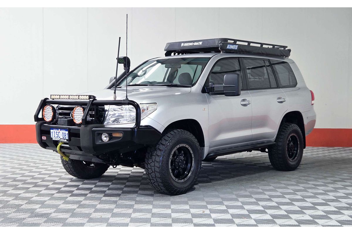 2011 Toyota Landcruiser GXL VDJ200R