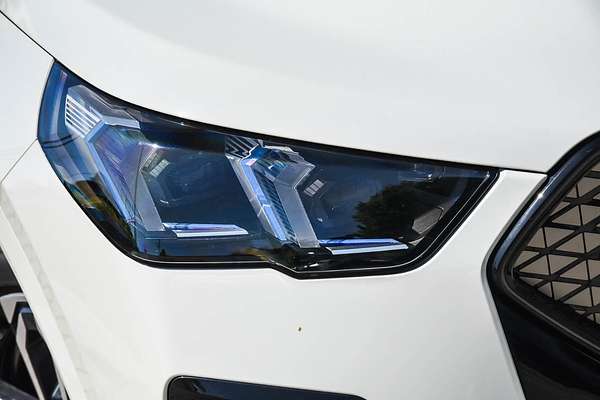 2025 BMW iX2 eDrive20 M Sport U10