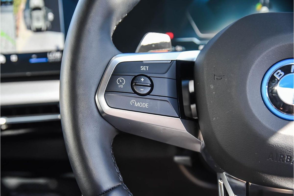 2025 BMW iX2 eDrive20 M Sport U10