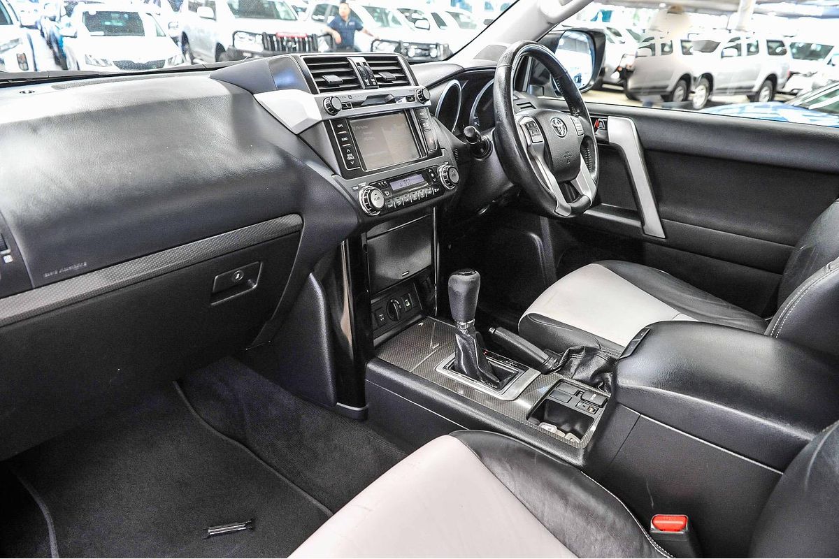 2015 Toyota Landcruiser Prado Altitude KDJ150R