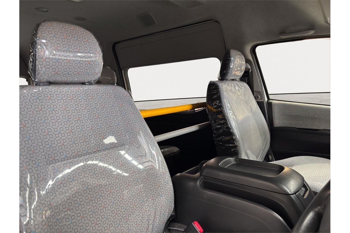 2015 Toyota Hiace
