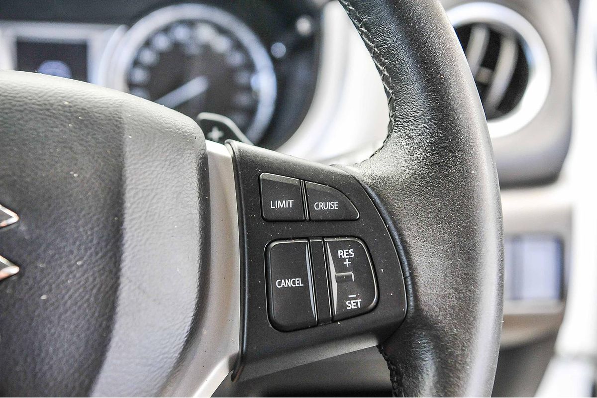 2017 Suzuki Vitara RT-S LY