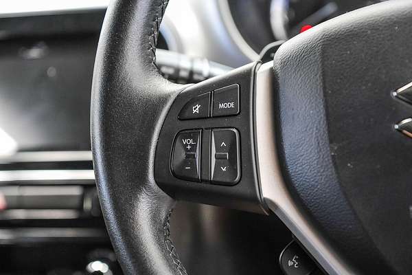 2017 Suzuki Vitara RT-S LY