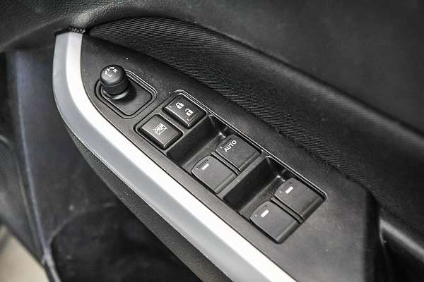 2017 Suzuki Vitara RT-S LY