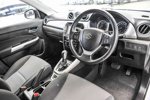 2017 Suzuki Vitara RT-S LY