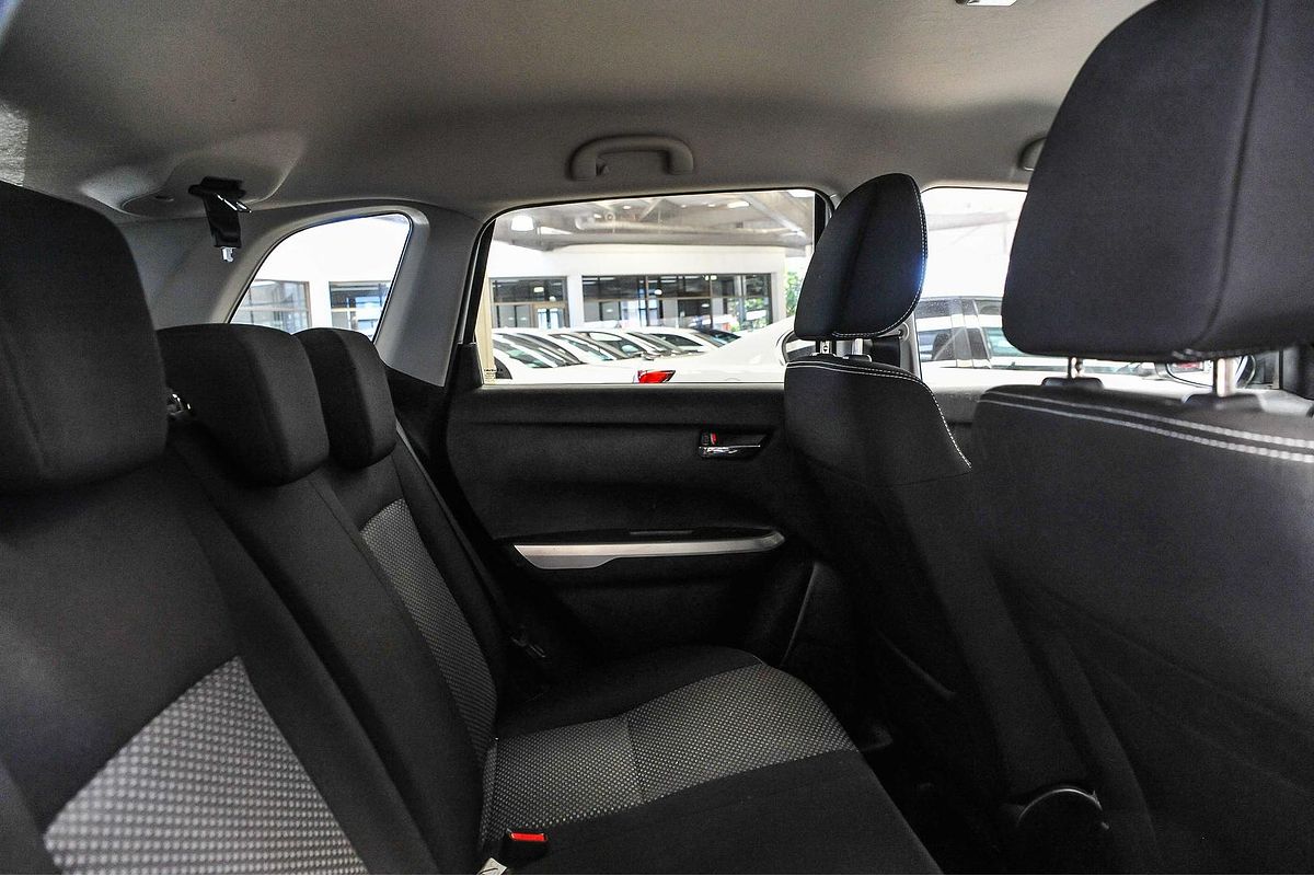 2017 Suzuki Vitara RT-S LY