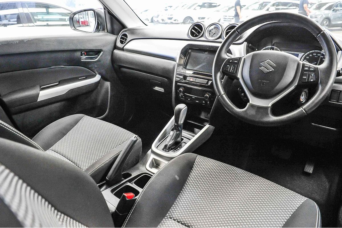 2017 Suzuki Vitara RT-S LY