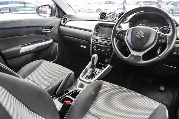 2017 Suzuki Vitara RT-S LY
