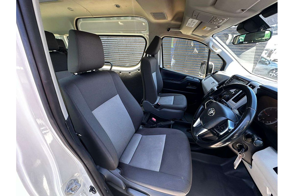 2020 Toyota Hiace Commuter GDH322R ELWB High Roof