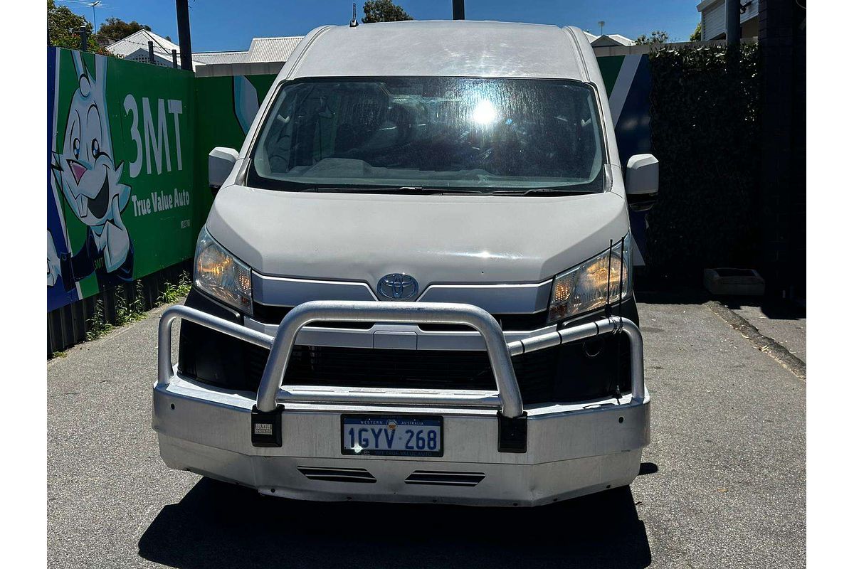 2020 Toyota Hiace Commuter GDH322R ELWB High Roof