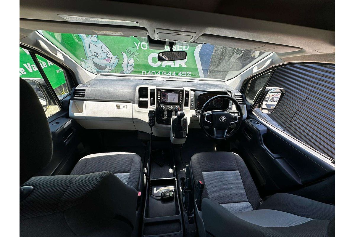 2020 Toyota Hiace Commuter GDH322R ELWB High Roof