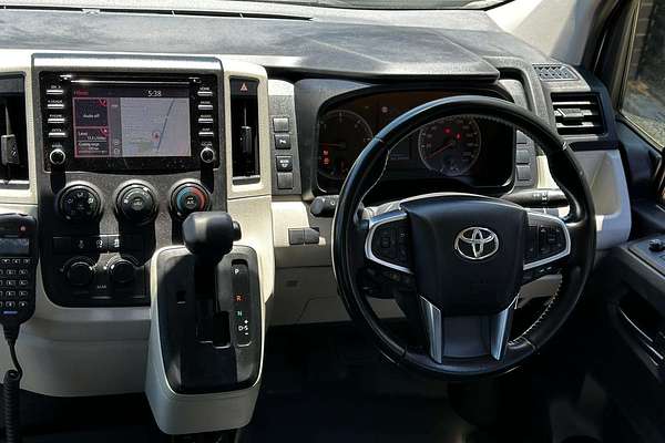 2020 Toyota Hiace Commuter GDH322R ELWB High Roof