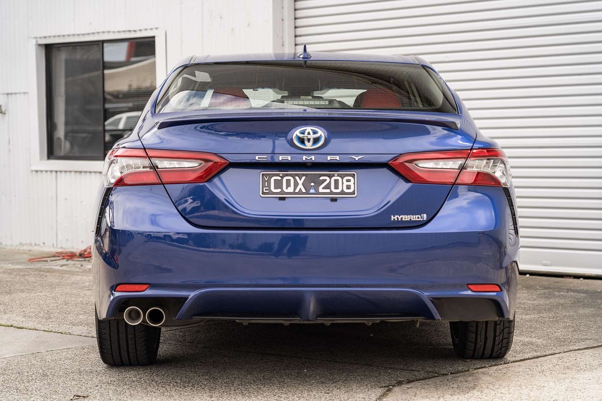 2021 Toyota Camry SX AXVH70R