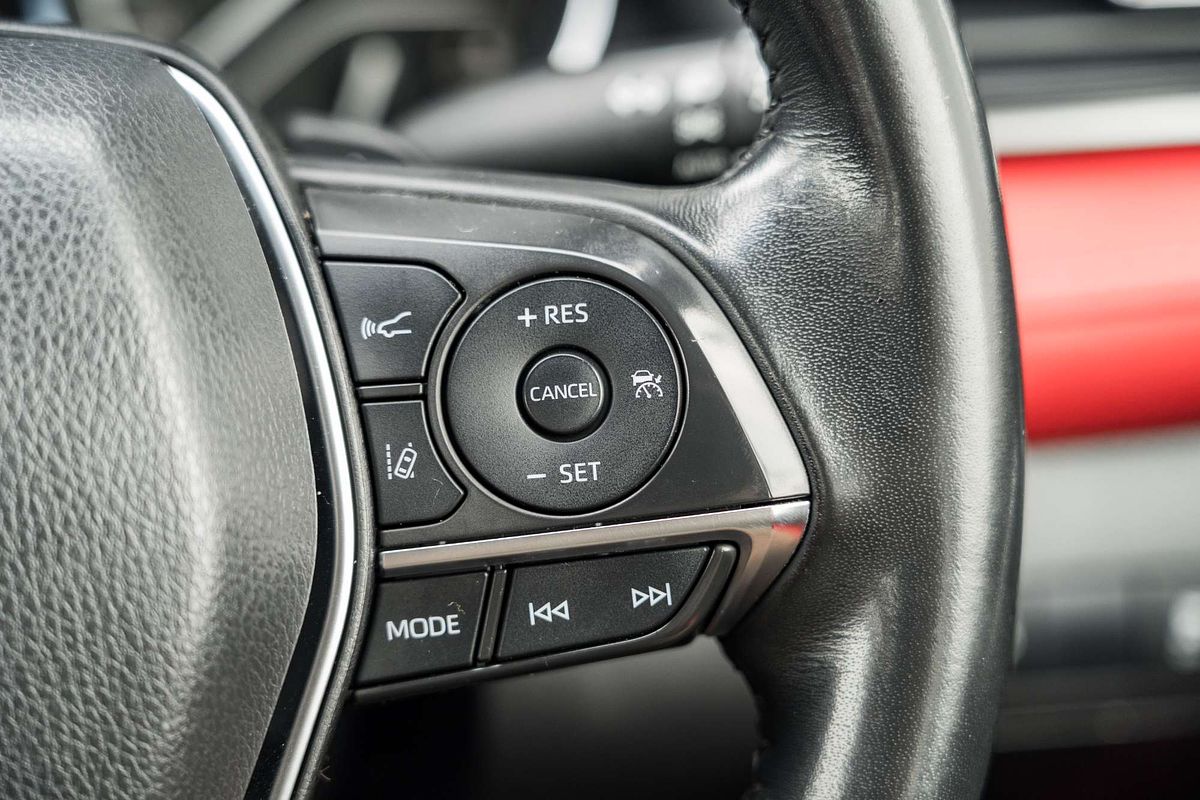 2021 Toyota Camry SX AXVH70R