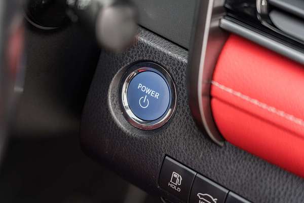 2021 Toyota Camry SX AXVH70R