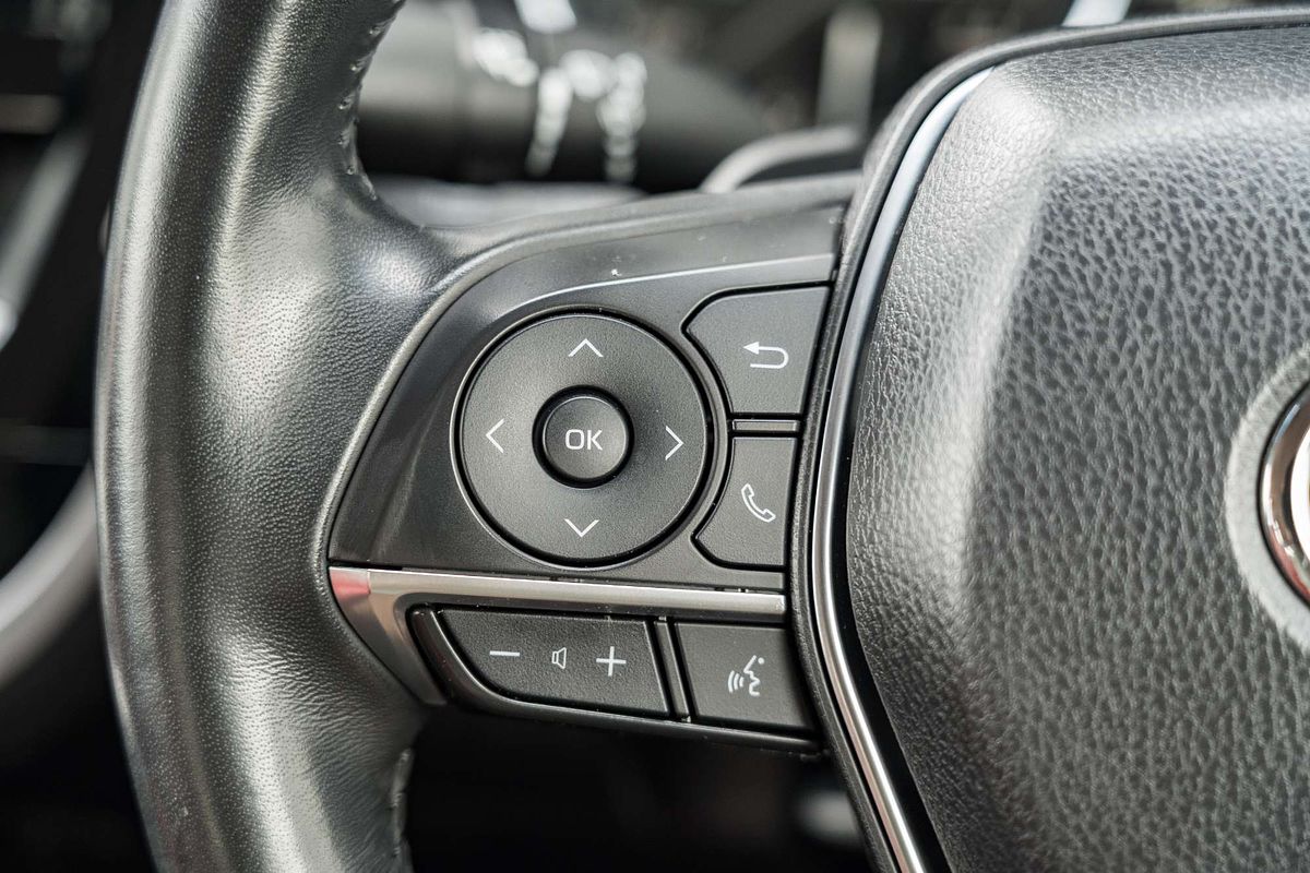 2021 Toyota Camry SX AXVH70R