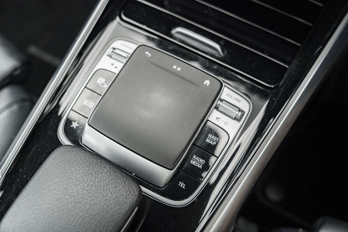 2020 Mercedes-Benz GLB-Class GLB200 X247