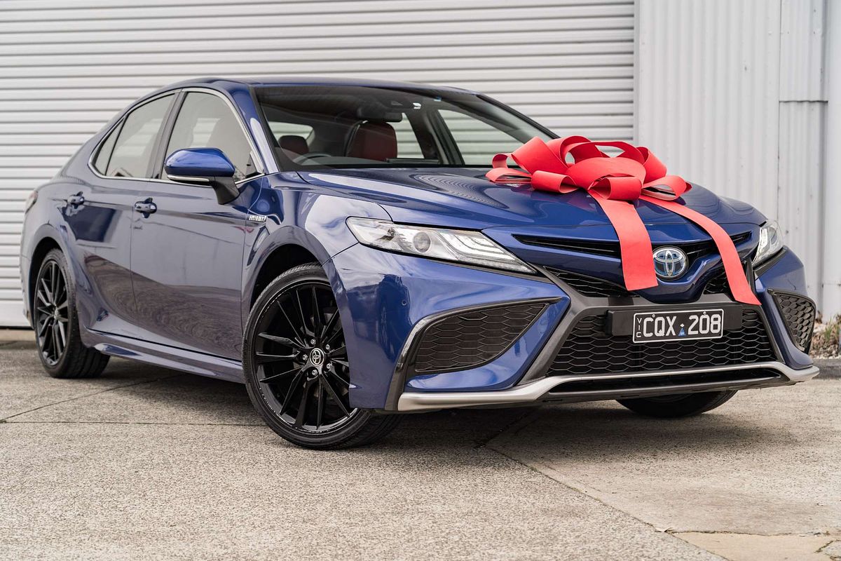 2021 Toyota Camry SX AXVH70R