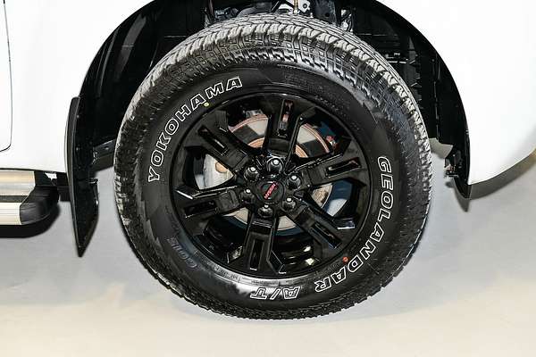 2021 Nissan Navara SL D23 Rear Wheel Drive