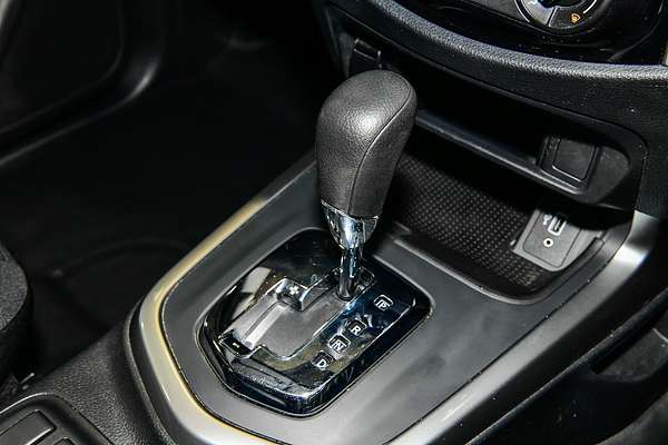 2021 Nissan Navara SL D23 Rear Wheel Drive