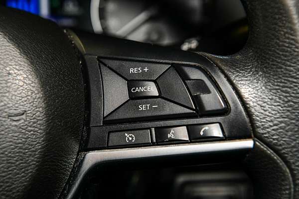 2021 Nissan Navara SL D23 Rear Wheel Drive