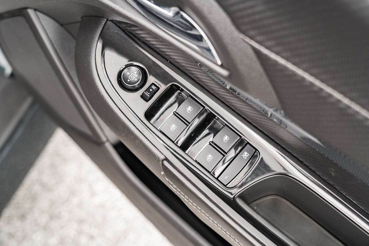 2014 Holden Commodore SV6 VF