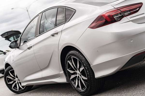 2019 Holden Commodore RS ZB