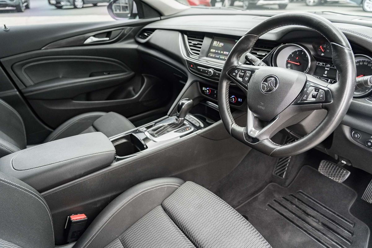 2019 Holden Commodore RS ZB