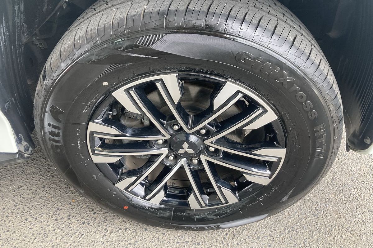 2020 Mitsubishi Pajero Sport Exceed QF