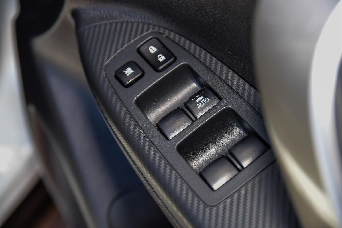 2023 Mitsubishi Eclipse Cross ES YB