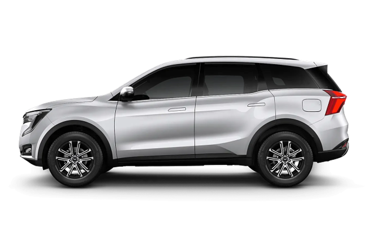 2025 Mahindra XUV700 AX7L