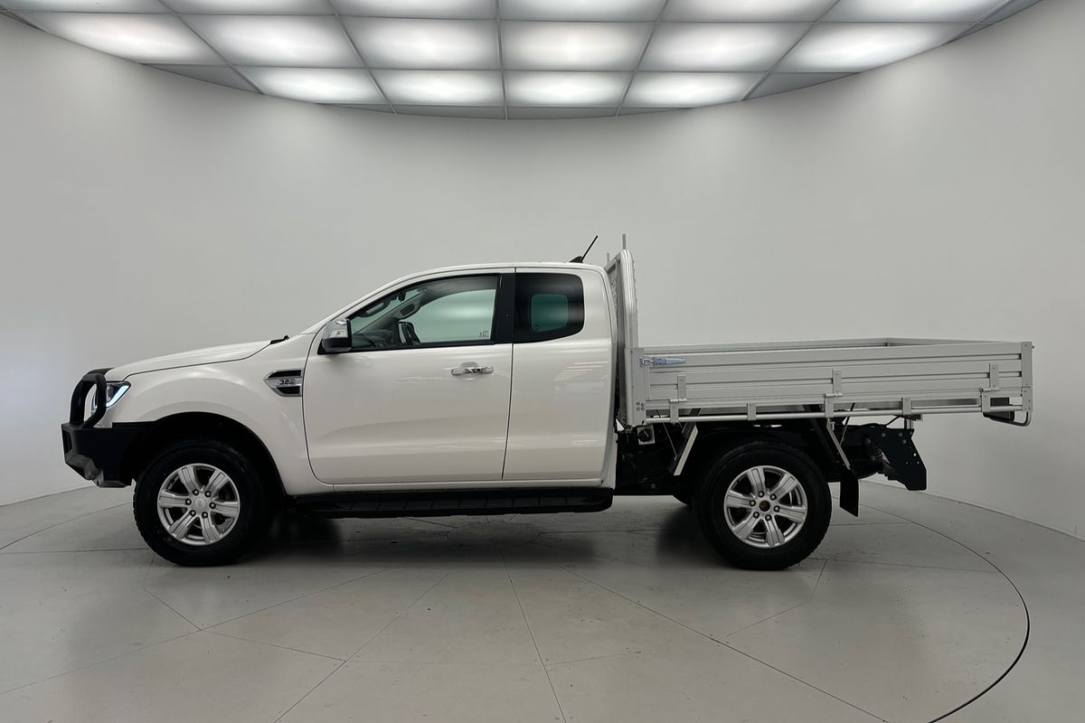 Ford RANGER 2021.75 SUPER PU XLT . 3.2L 6A 4X4 Ford RANGER 2021.75 SUPER PU XLT . 3.2L 6A 4X4