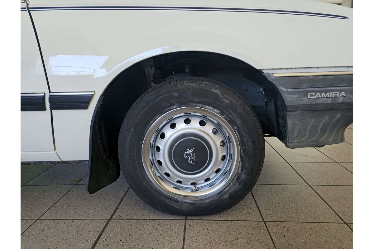 CAMIRA JB SL 1.6L 4Cyl CARB 3 SP AUTOMATIC 4D WAGON 