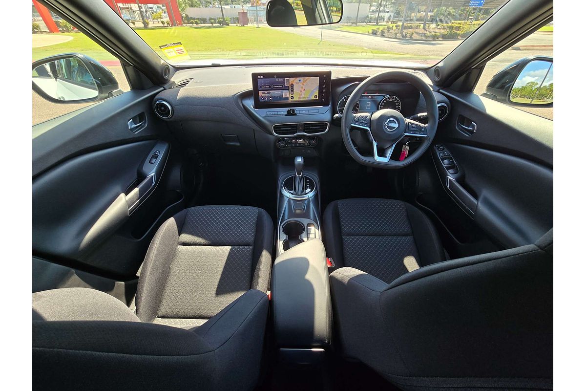 2025 Nissan JUKE ST+ F16