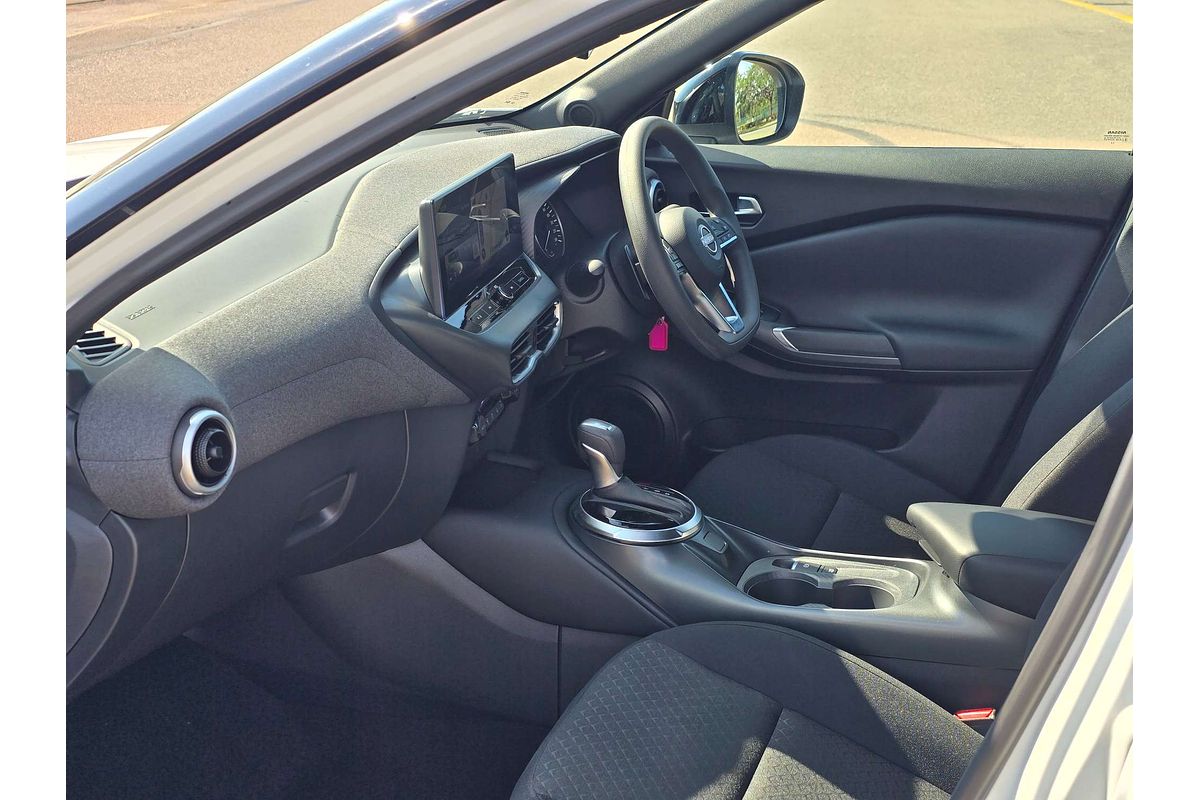 2025 Nissan JUKE ST+ F16