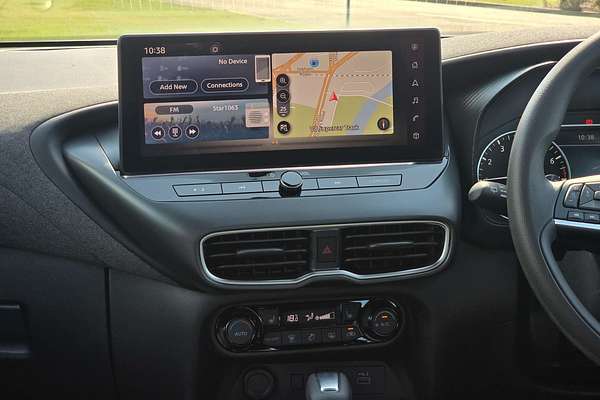 2025 Nissan JUKE ST+ F16