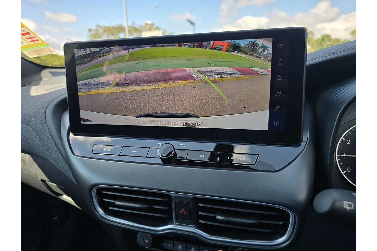 2025 Nissan JUKE ST+ F16