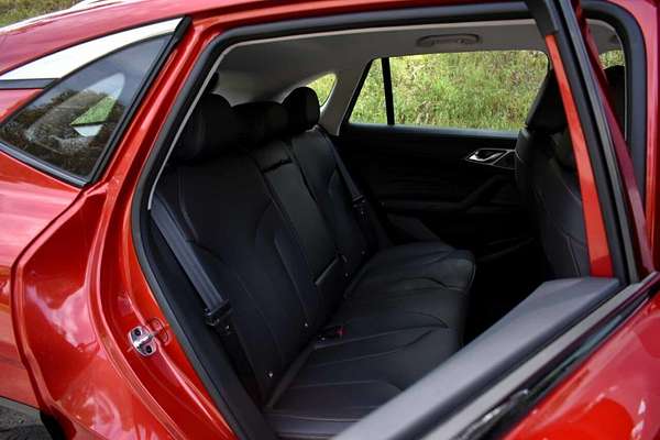 2025 MG HS Super Hybrid Excite AS33P