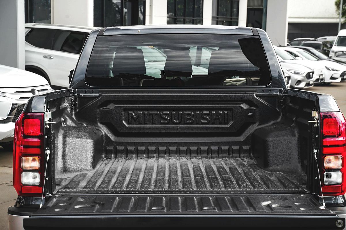 2025 Mitsubishi Triton GLS MV 4X4