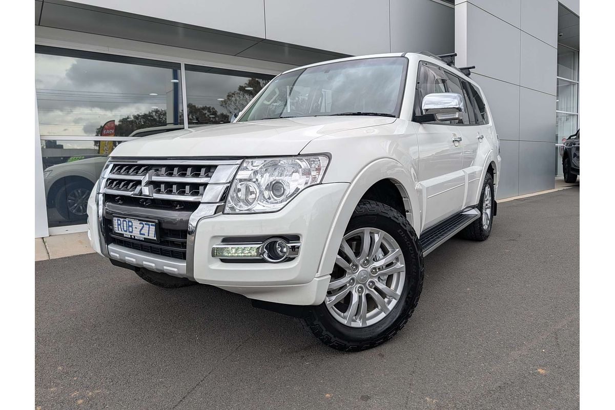 2018 Mitsubishi Pajero GLX NX