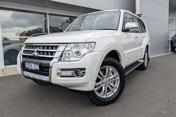 2018 Mitsubishi Pajero GLX NX