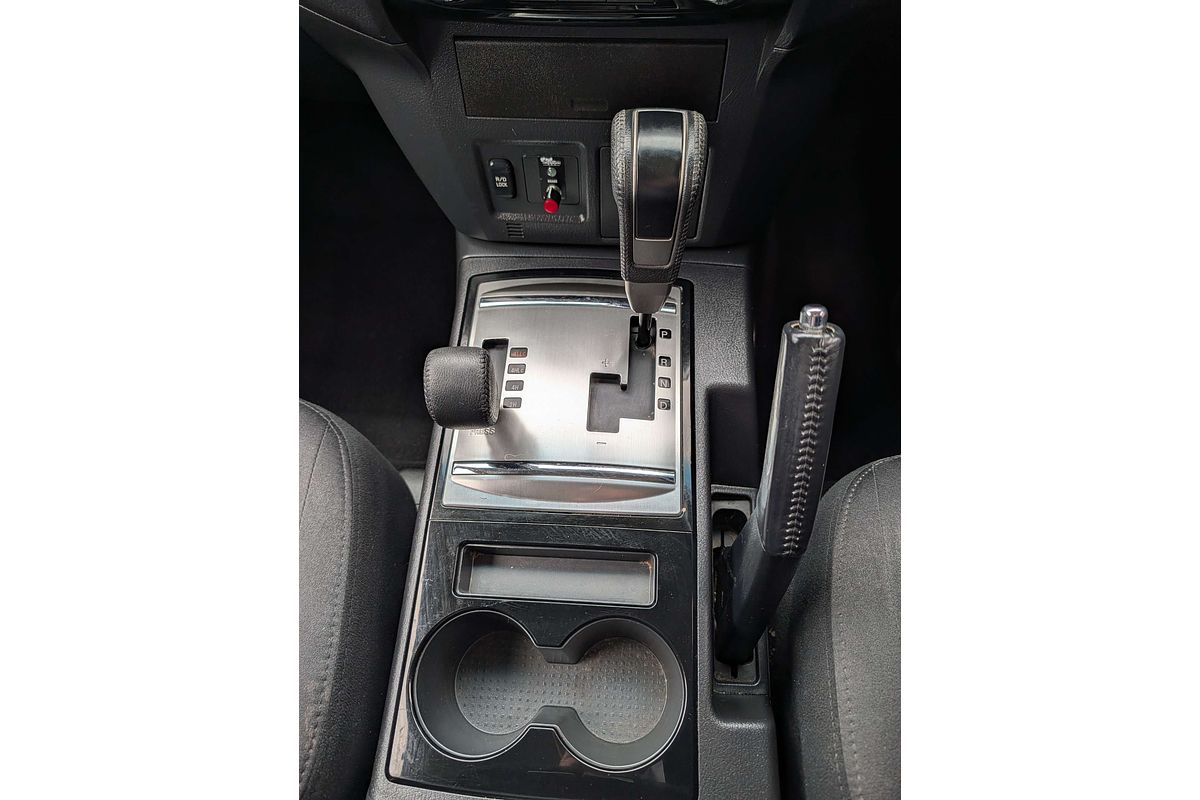 2018 Mitsubishi Pajero GLX NX