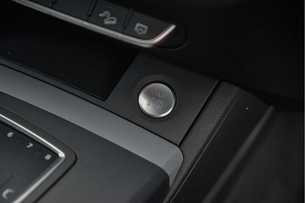 2018 Audi Q5 45 TFSI sport FY