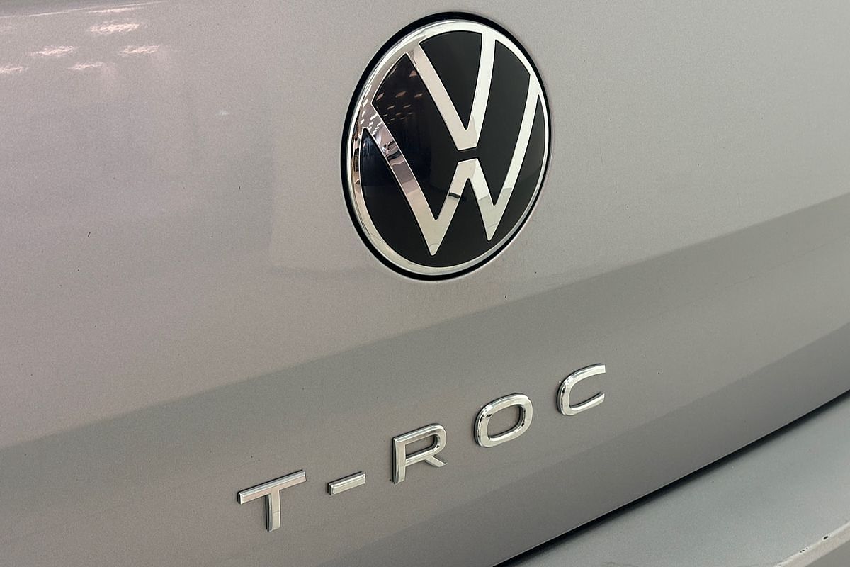 2022 Volkswagen old T-Roc 110TSI Style D11